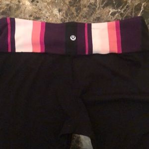 Lululemon used Capri length yoga pants size 10